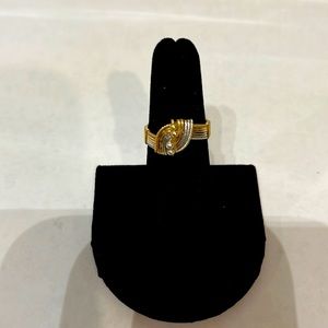 Vintage Gold tonebanded ring